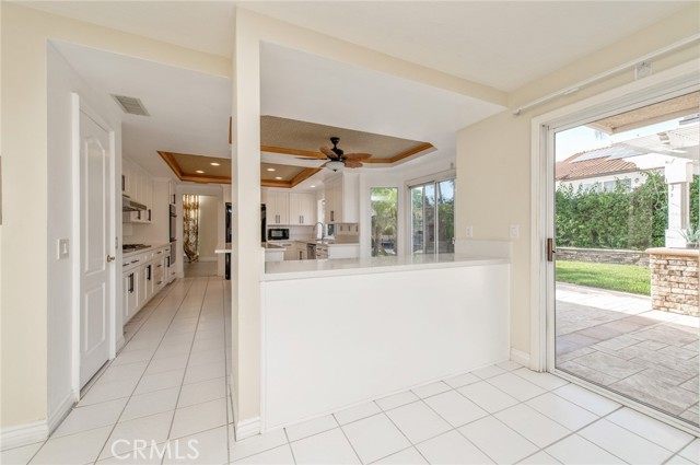 Detail Gallery Image 19 of 54 For 20335 via La Vieja, Yorba Linda,  CA 92887 - 4 Beds | 3 Baths