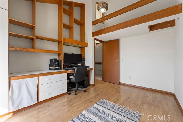 Detail Gallery Image 37 of 53 For 3902 Legend Cir, Huntington Beach,  CA 92649 - 6 Beds | 2/1 Baths