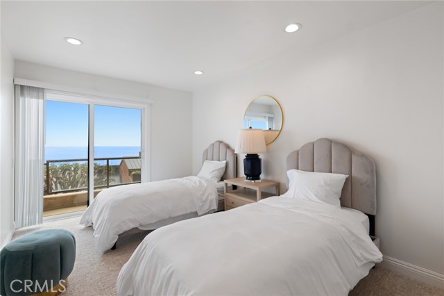 Detail Gallery Image 28 of 44 For 11 N Vista De Catalina, Laguna Beach,  CA 92651 - 4 Beds | 2/1 Baths