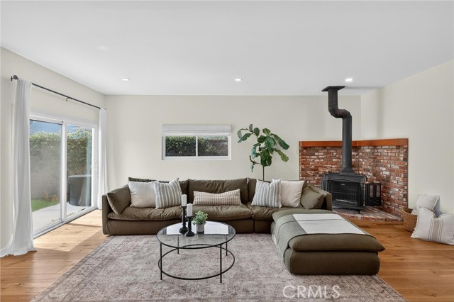 Detail Gallery Image 13 of 41 For 18309 Faysmith Ave, Torrance,  CA 90504 - 3 Beds | 2 Baths