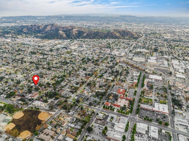 Detail Gallery Image 32 of 32 For 420 E Foothill Bld, Glendora,  CA 91741 - 3 Beds | 2 Baths