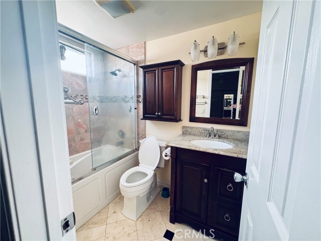 2962 Crooked Creek Drive, Diamond Bar CA: https://media.crmls.org/medias/e03150d4-2b59-42dc-95b0-716d84404da9.jpg