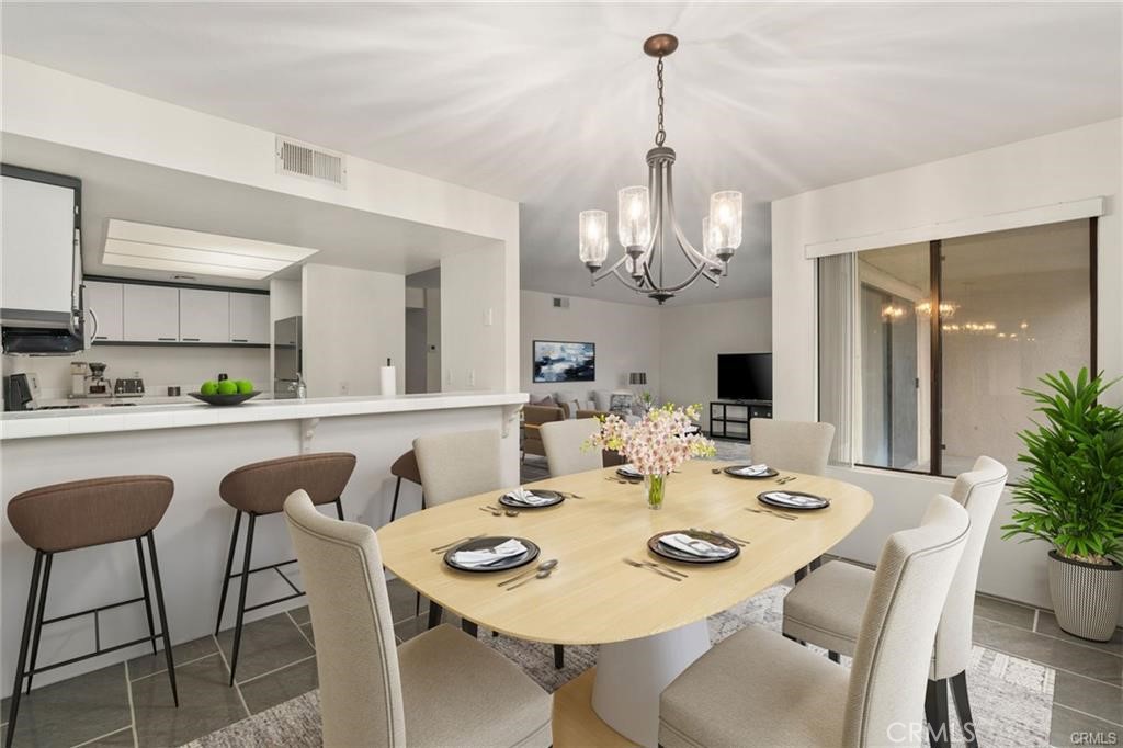 MLS #IV25192211 image #3