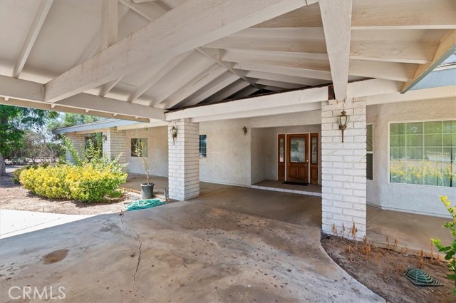 8853 Dufferin Avenue, Riverside CA: https://media.crmls.org/medias/e031d116-0d9a-49eb-8b6c-c9f7a42e0fd4.jpg