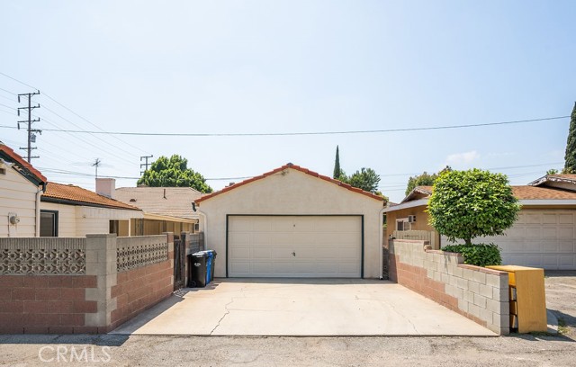 10525 Olive Street, Temple City CA: https://media.crmls.org/medias/e0325514-3948-45c2-bda3-275d2753abdb.jpg