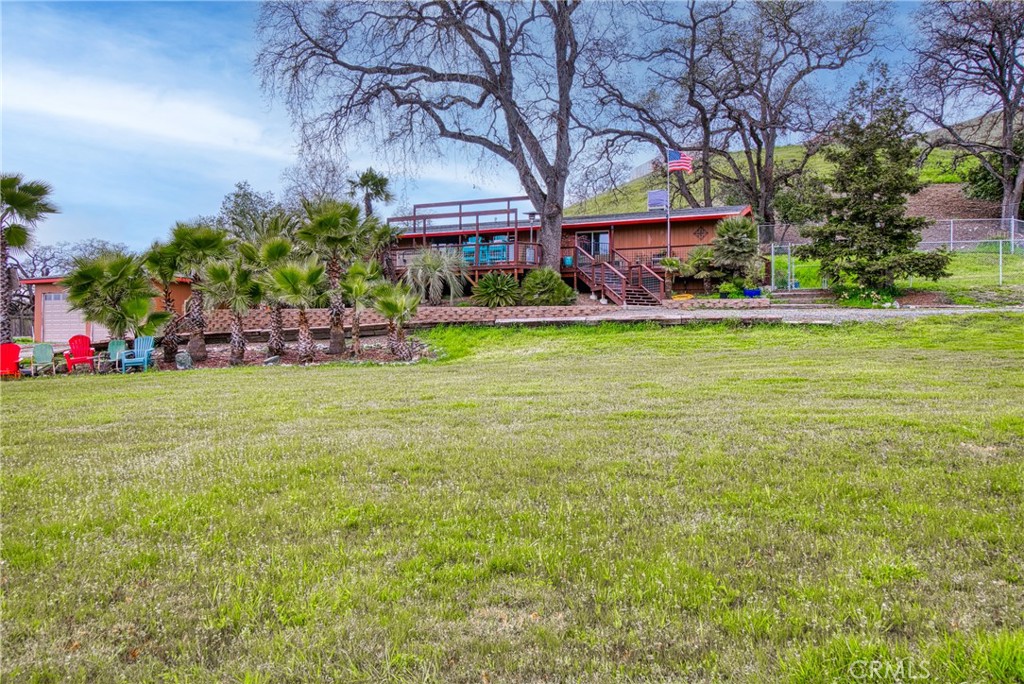 3699 Lakeshore Boulevard