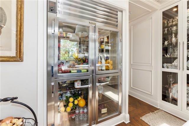 302 W Carter Avenue, Sierra Madre CA: https://media.crmls.org/medias/e032d1b3-70bc-4355-8467-975e0759e4cb.jpg