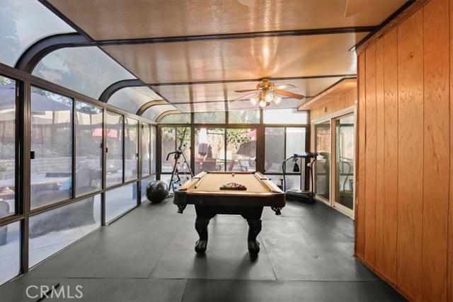 Detail Gallery Image 33 of 70 For 15717 Rosehaven Ln, Canyon Country,  CA 91387 - 3 Beds | 2/1 Baths