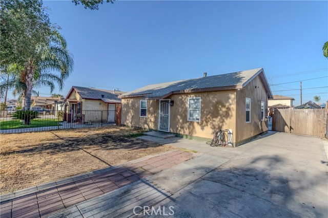 Detail Gallery Image 3 of 16 For 919 N Illinois Ave, Colton,  CA 92324 - 2 Beds | 1 Baths