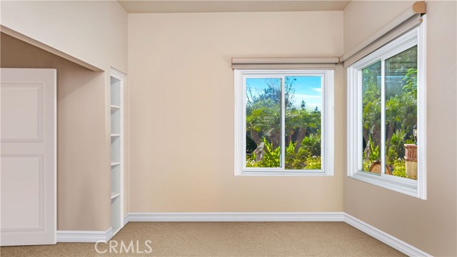 Detail Gallery Image 46 of 65 For 26051 Glen Canyon Dr, Laguna Hills,  CA 92653 - 5 Beds | 4/1 Baths