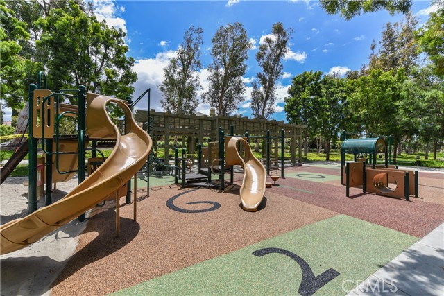 Detail Gallery Image 39 of 42 For 9 Mineral King, Irvine,  CA 92602 - 4 Beds | 2/1 Baths