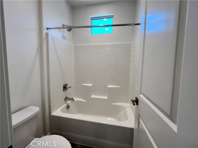 Detail Gallery Image 21 of 29 For 16259 Sandpiper Ave, Chino,  CA 91708 - 4 Beds | 4 Baths