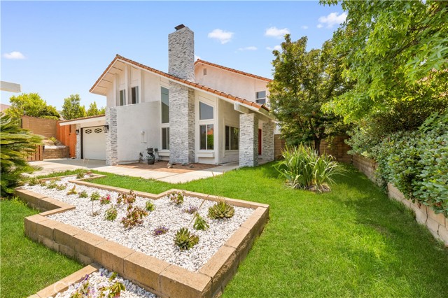 Detail Gallery Image 4 of 49 For 23328 Forest Canyon, Diamond Bar,  CA 91765 - 4 Beds | 4 Baths