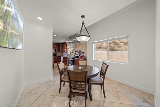 Detail Gallery Image 21 of 71 For 9455 Hierba Rd, Agua Dulce,  CA 91390 - 5 Beds | 4/1 Baths
