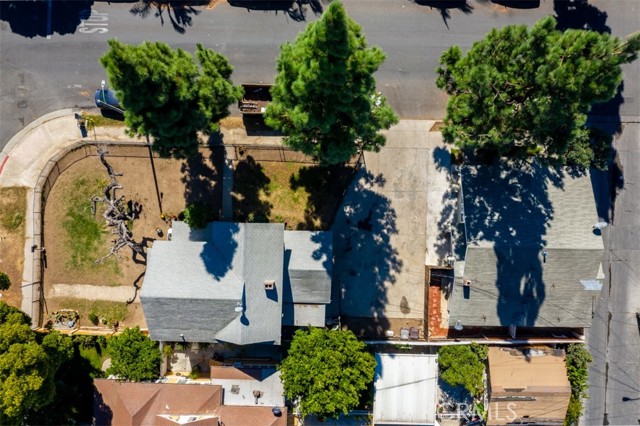 E034e93a A621 4f42 928c 412b92a21618