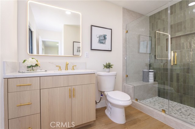 20611 Devonshire Street, Chatsworth CA: https://media.crmls.org/medias/e0354548-d1a5-4837-a324-7fef57d052bd.jpg