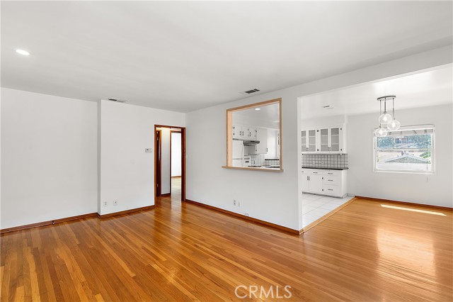 Detail Gallery Image 7 of 21 For 1745 N Mariposa Ave #6,  Los Angeles,  CA 90027 - 2 Beds | 1 Baths
