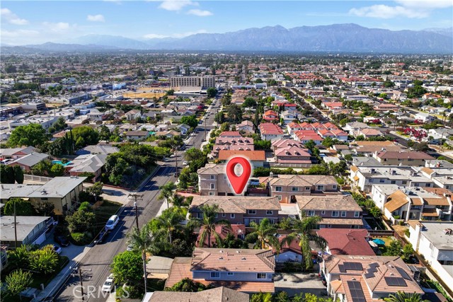 Detail Gallery Image 3 of 42 For 404 S Lincoln Ave, Monterey Park,  CA 91755 - 3 Beds | 3/1 Baths