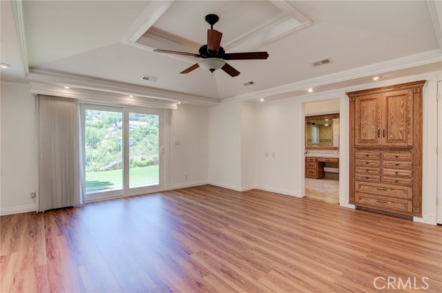 4814 Falcon Rock Place, Rancho Palos Verdes CA: https://media.crmls.org/medias/e035d175-90ee-4479-bd11-fceca219022d.jpg