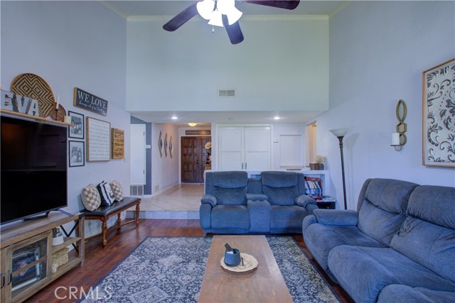 Detail Gallery Image 11 of 38 For 429 Gail Ct, Merced,  CA 95348 - 3 Beds | 2 Baths