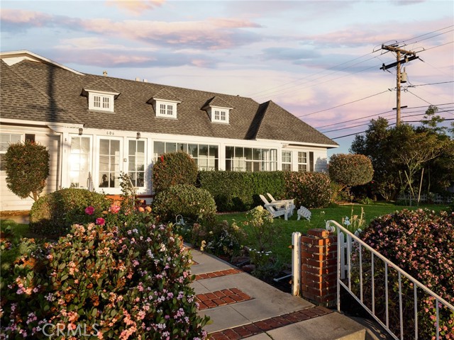 Detail Gallery Image 3 of 21 For 606 Penn St, El Segundo,  CA 90245 - 3 Beds | 2 Baths