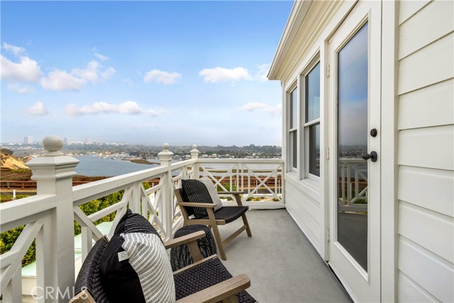 Detail Gallery Image 21 of 28 For 31 Cape Andover, Newport Beach,  CA 92660 - 4 Beds | 3/1 Baths