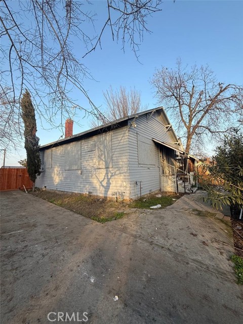 Detail Gallery Image 4 of 21 For 228 E Ivy St, Hanford,  CA 93230 - 2 Beds | 1 Baths