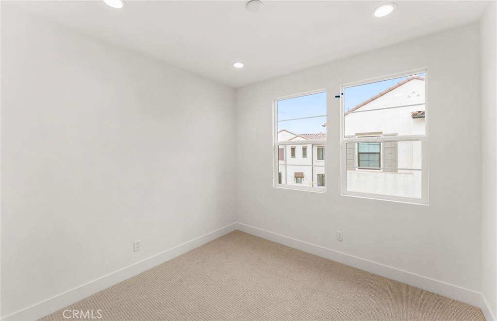 MLS #IV26032644 image #32