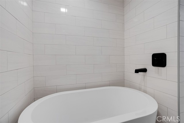 Detail Gallery Image 36 of 54 For 3932 Ocean Drive, Oxnard,  CA 93035 - 3 Beds | 2/1 Baths