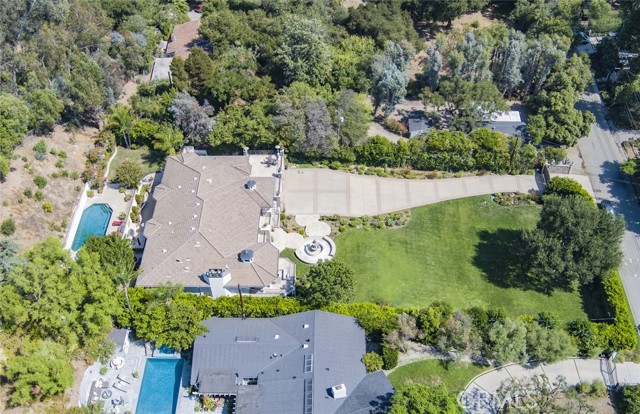 Detail Gallery Image 3 of 45 For 11947 Iredell St, Studio City,  CA 91604 - 7 Beds | 8 Baths