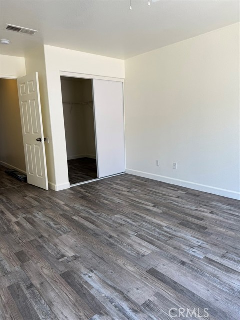 Detail Gallery Image 12 of 26 For 11801 Harwood Rd, Victorville,  CA 92392 - 4 Beds | 2 Baths