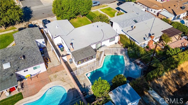 Detail Gallery Image 17 of 17 For 27416 Dewdrop Ave, Canyon Country,  CA 91351 - 4 Beds | 2 Baths