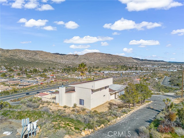 Detail Gallery Image 18 of 66 For 7731 Arrowhead, Yucca Valley,  CA 92284 - 3 Beds | 2 Baths