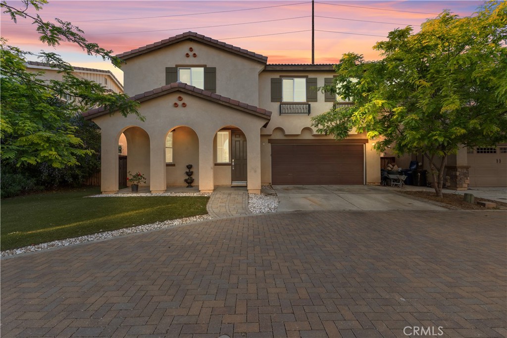 8219 Perla Drive