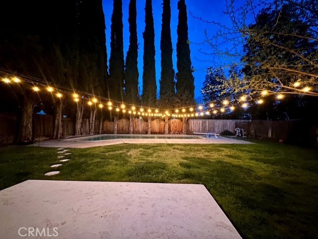 https://media.crmls.org/medias/e03df79a-6ec2-4937-8678-ad147d4b5a0d.jpg?preset=X-Large