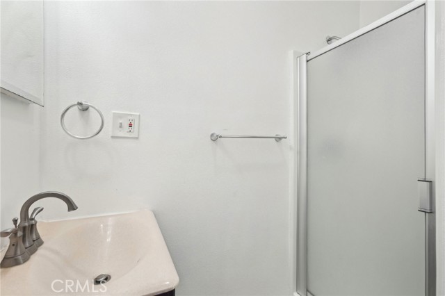 10240 Atlantic Avenue, South Gate CA: https://media.crmls.org/medias/e03e01fb-0959-43d7-ad14-34b8ac334b06.jpg