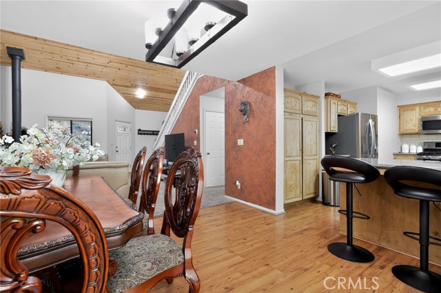 Detail Gallery Image 18 of 30 For 1312 Zermatt Court, –,  CA 93222 - 3 Beds | 3 Baths