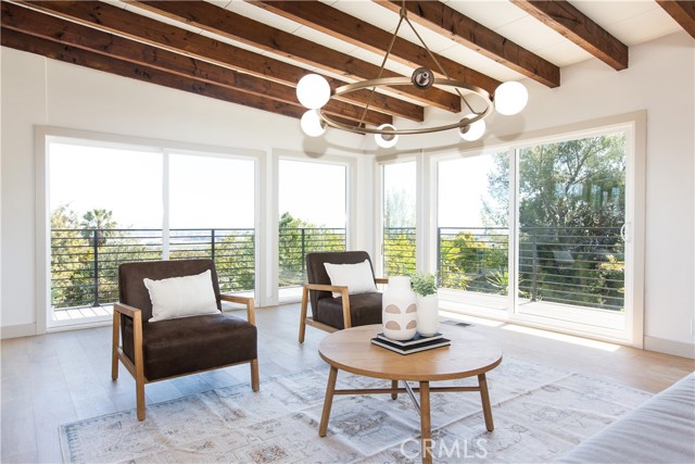 Family Room 4