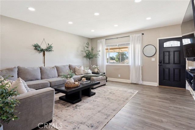 Detail Gallery Image 2 of 18 For 4310 Jardine, Paso Robles,  CA 93446 - 3 Beds | 2 Baths