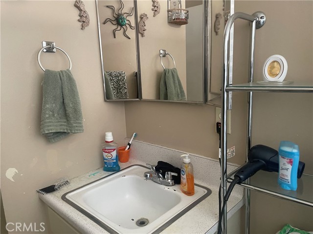 Detail Gallery Image 9 of 14 For 247 Saint Francis St, San Gabriel,  CA 91776 - – Beds | – Baths