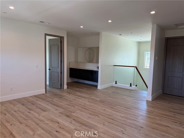 10347 Mapledale Street, Bellflower CA: https://media.crmls.org/medias/e03fd4b1-e84c-4b50-8b9a-b0876f52b4f4.jpg