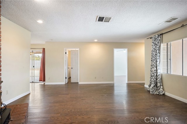 Detail Gallery Image 11 of 45 For 58129 Pueblo Trail, Yucca Valley,  CA 92284 - 3 Beds | 2 Baths