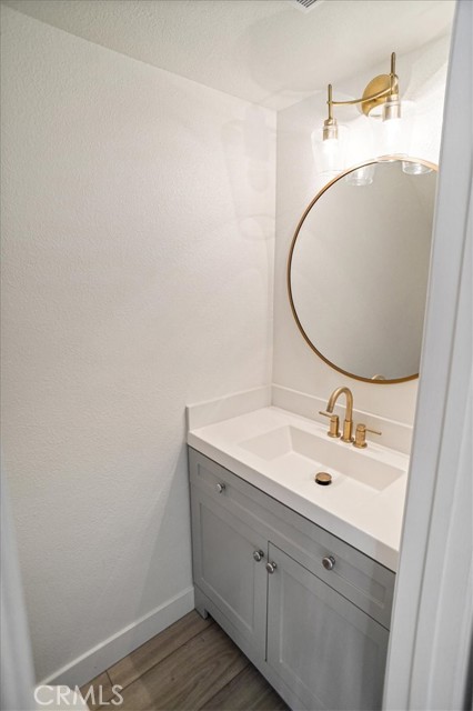 Detail Gallery Image 6 of 11 For 8414 Columbus Ave #9,  North Hills,  CA 91343 - 2 Beds | 2 Baths