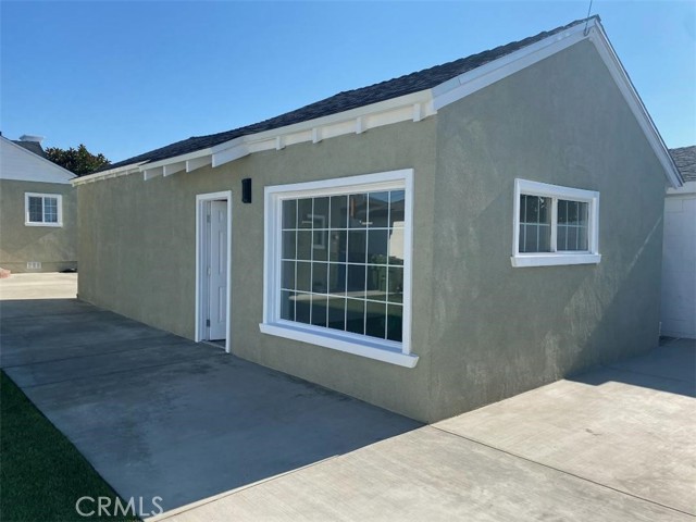 10421 Ruthelen Street, Los Angeles, California 90047, 3 Bedrooms Bedrooms, ,2 BathroomsBathrooms,Residential Purchase,For Sale,Ruthelen,IN21263938
