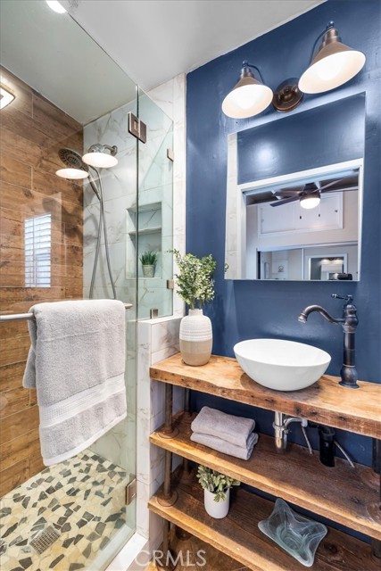 226 44th St, Manhattan Beach, California 90266, 1 Bedroom Bedrooms, ,Residential,Sold,44th St,SB22107069