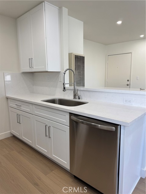 Detail Gallery Image 2 of 24 For 1661 W 158th St #205,  Gardena,  CA 90247 - 2 Beds | 2 Baths