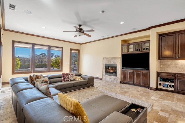 Detail Gallery Image 43 of 66 For 25340 Twin Oaks Pl, Valencia,  CA 91381 - 5 Beds | 5/2 Baths