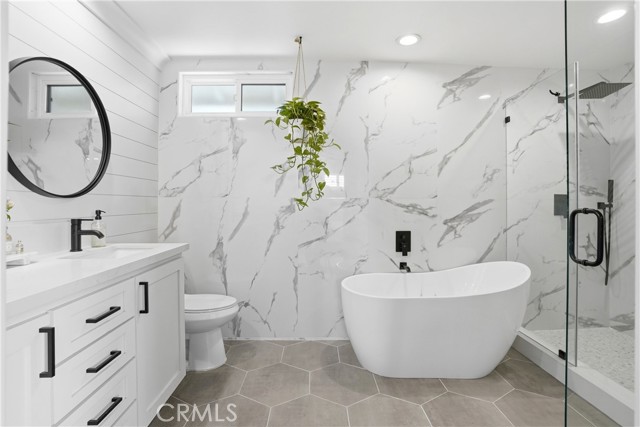 Image 29 of 43 For 20082 Gothic Circle