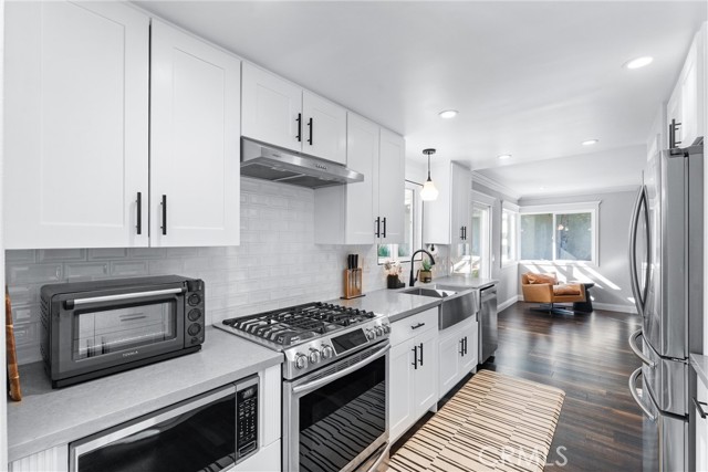 Detail Gallery Image 21 of 59 For 1421 Woodcrest Ave, Brea,  CA 92821 - 4 Beds | 2/1 Baths