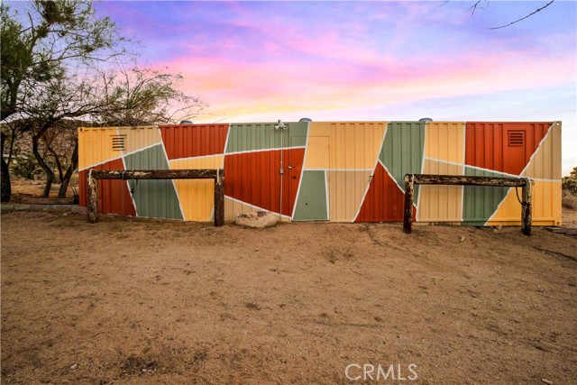 Detail Gallery Image 41 of 56 For 8672 via Rocosa Rd, Joshua Tree,  CA 92252 - 2 Beds | 3 Baths